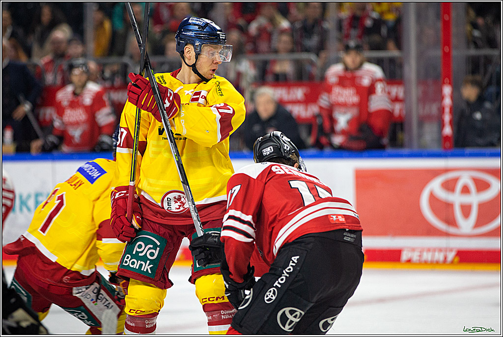 PENNY DEL; Koelner Haie- Duesseldorfer EG; Koeln, 02.01.2023